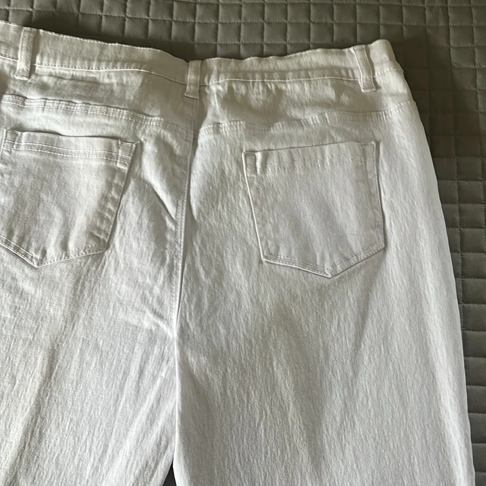 Diane Gilman White Pants - Picture 5 of 8